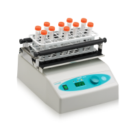 Platform for four microplates