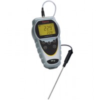 Thermo Scientific Single-input Precision RTD Thermometer with rubber Armor/Stand